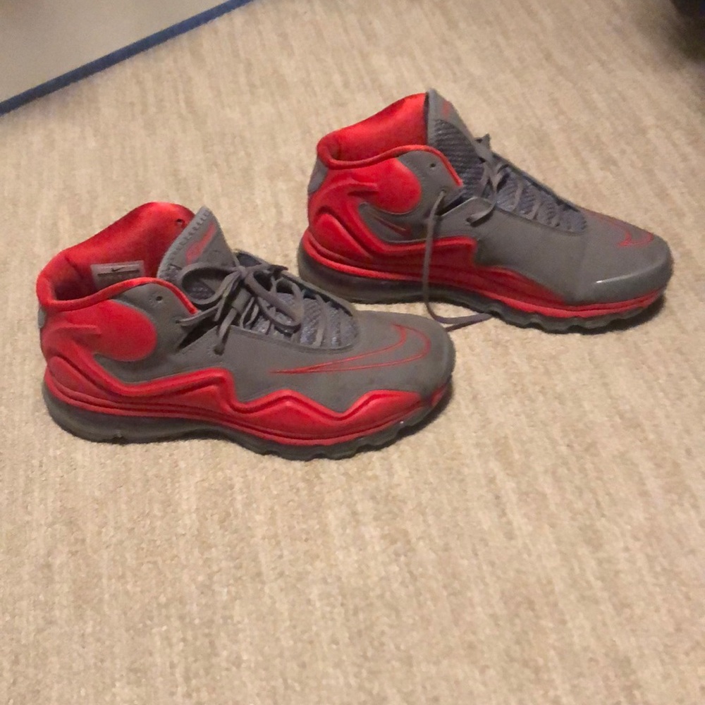 Nike Air Max Composite Size 10.5